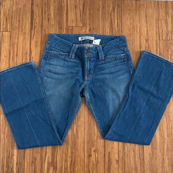 Gap Jeans Curvy Ultra Low Rise Jeans - Picture 2 of 3